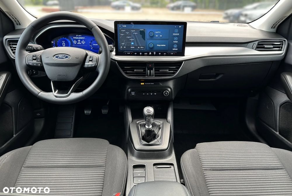 Ford Focus 1.0 EcoBoost Titanium X - 13