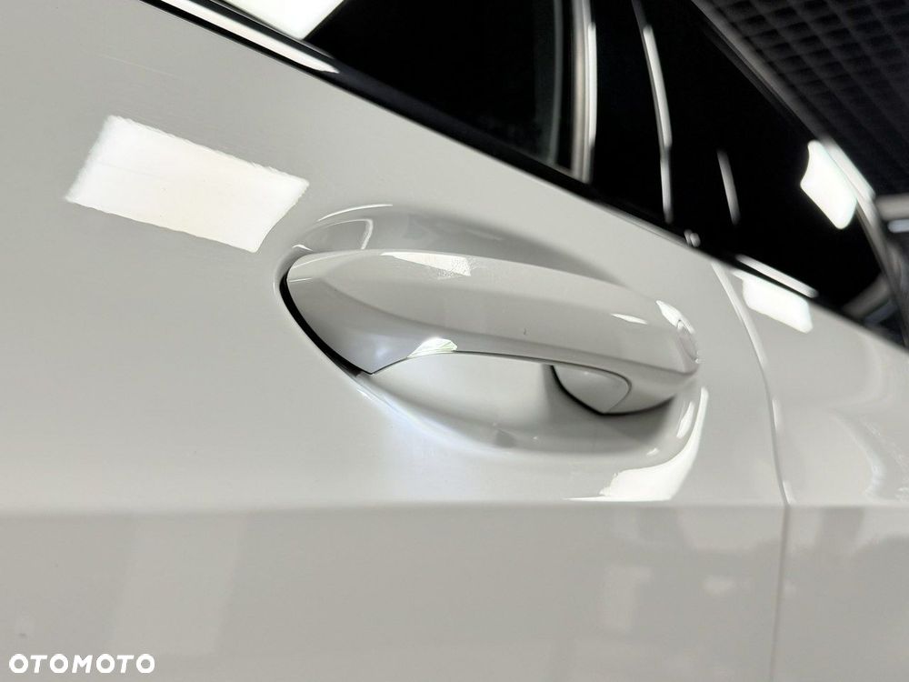 BMW Seria 1 118i M Sport - 12