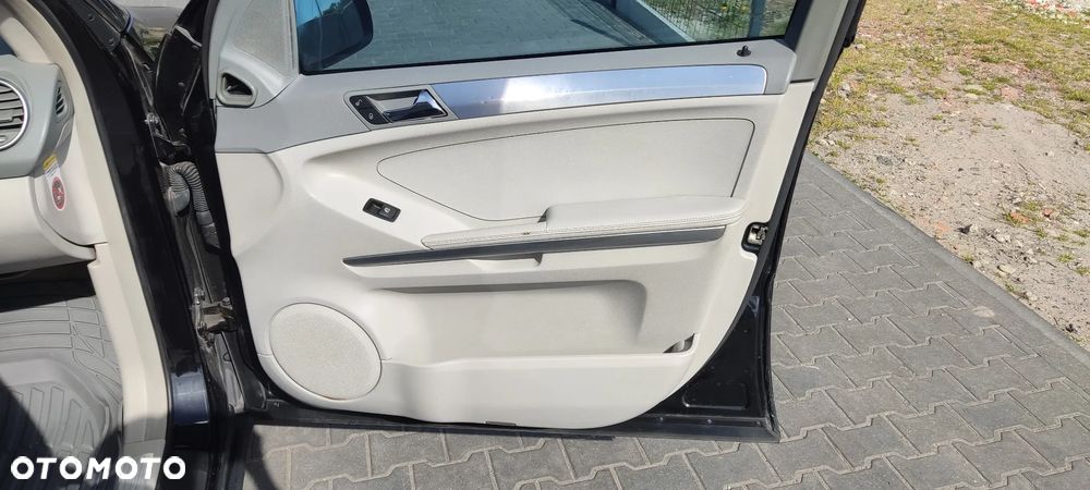 Mercedes-Benz ML 320 CDI 4Matic 7G-TRONIC - 13