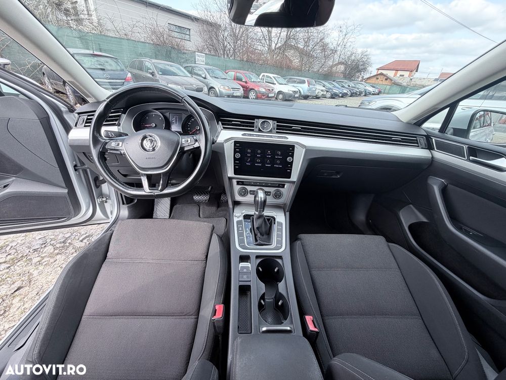 Volkswagen Passat - 9