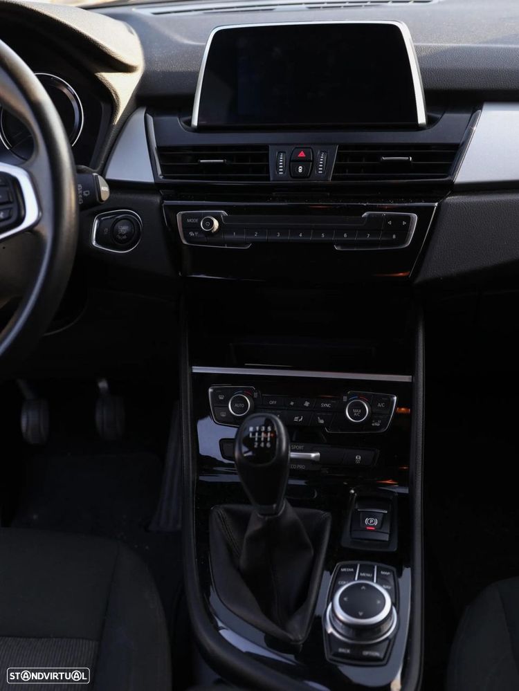 BMW 216 Gran Tourer i - 7