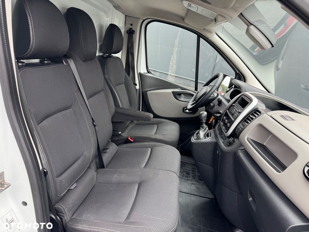 Renault Trafic Long - 8