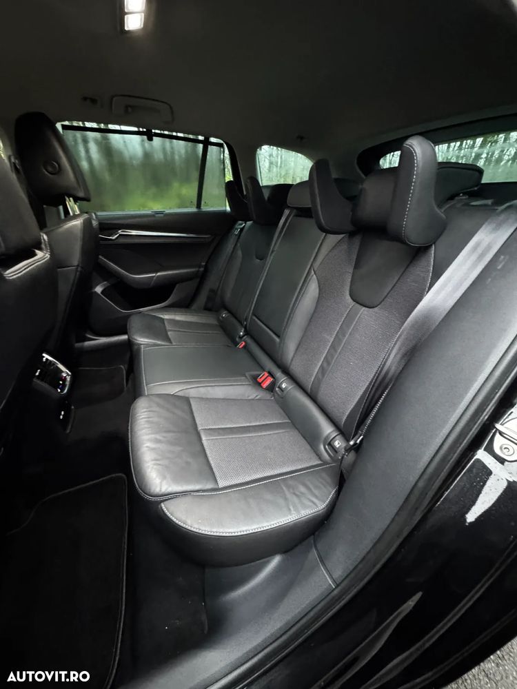 Skoda Octavia Combi 2.0 TDI DSG Exclusive Plus - 20