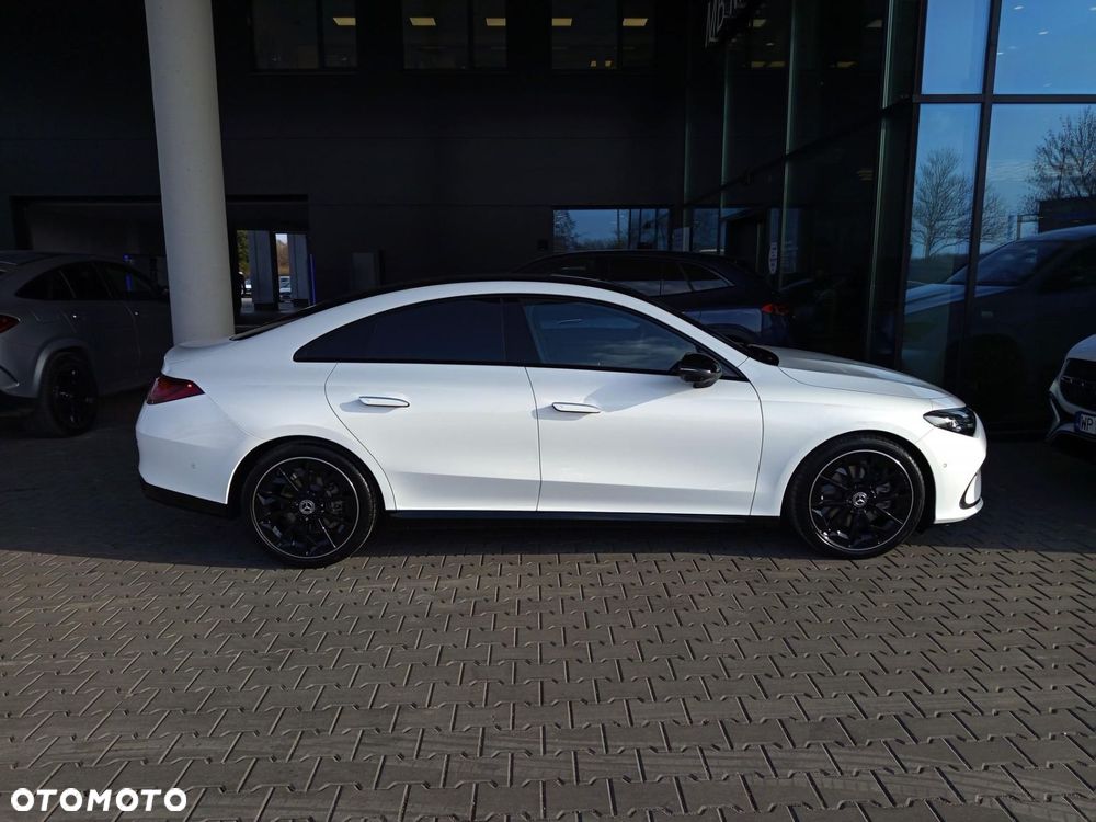 Mercedes-Benz CLA - 4