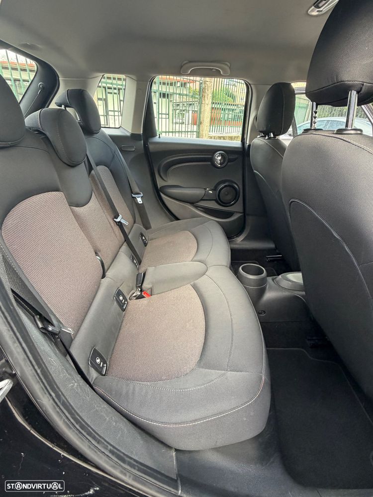 MINI 5 Portas One - 17