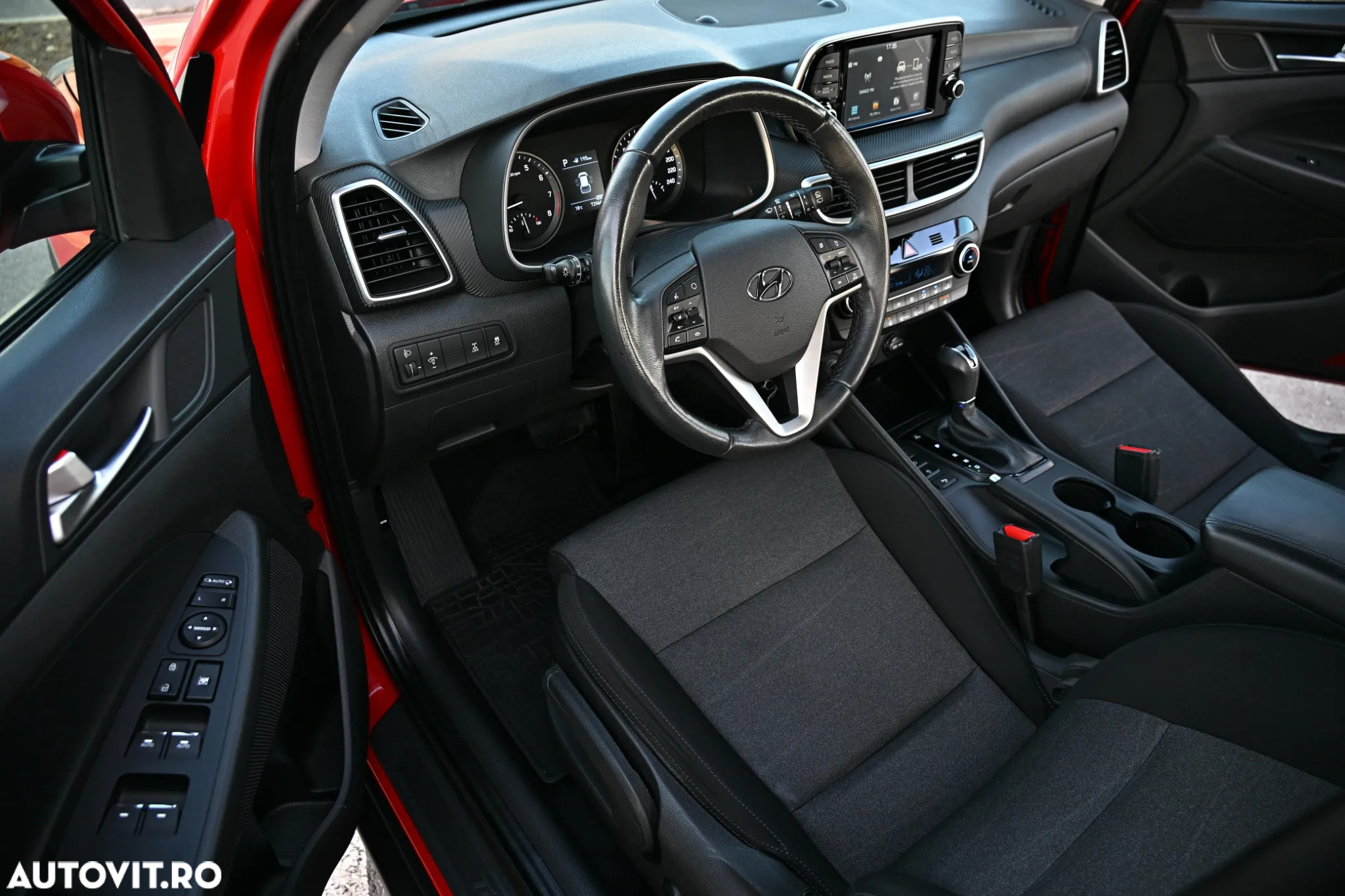 Hyundai Tucson 1.6 T-GDi 4WD 7DCT Style - 29