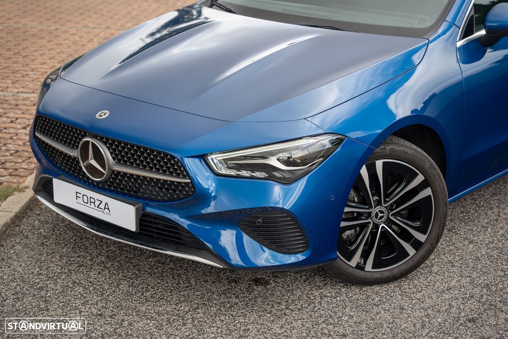 Mercedes-Benz CLA 250 e 8G-DCT Special Edition - 13