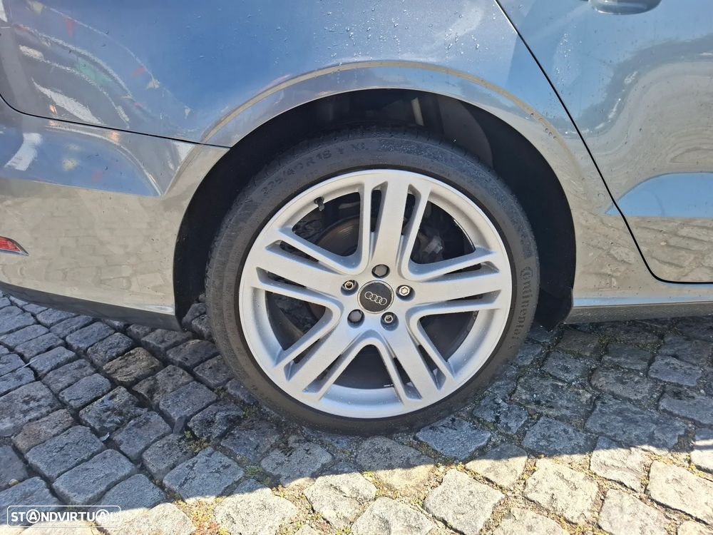 Audi A3 Limousine 1.6 TDI Sport S tronic - 12