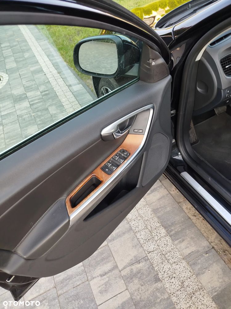 Volvo S60 T5 Geartronic - 10