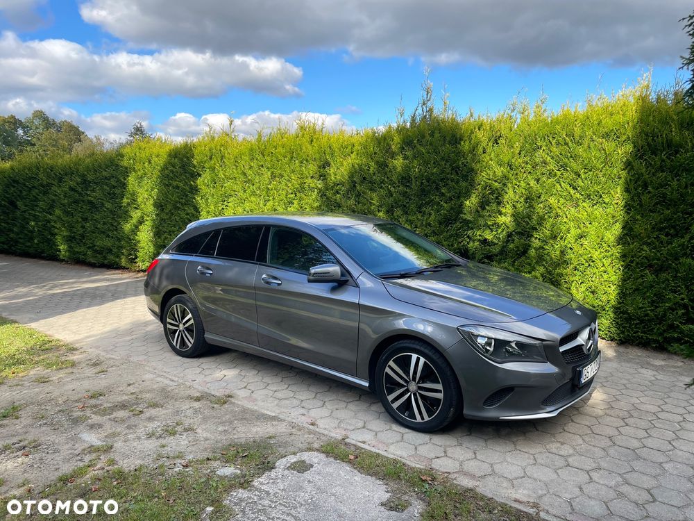Mercedes-Benz CLA 180 d Shooting Brake - 18