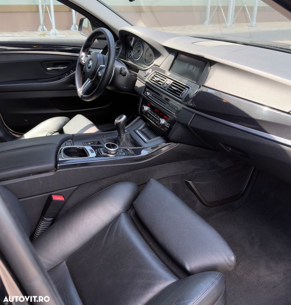 BMW Seria 5 520d - 12