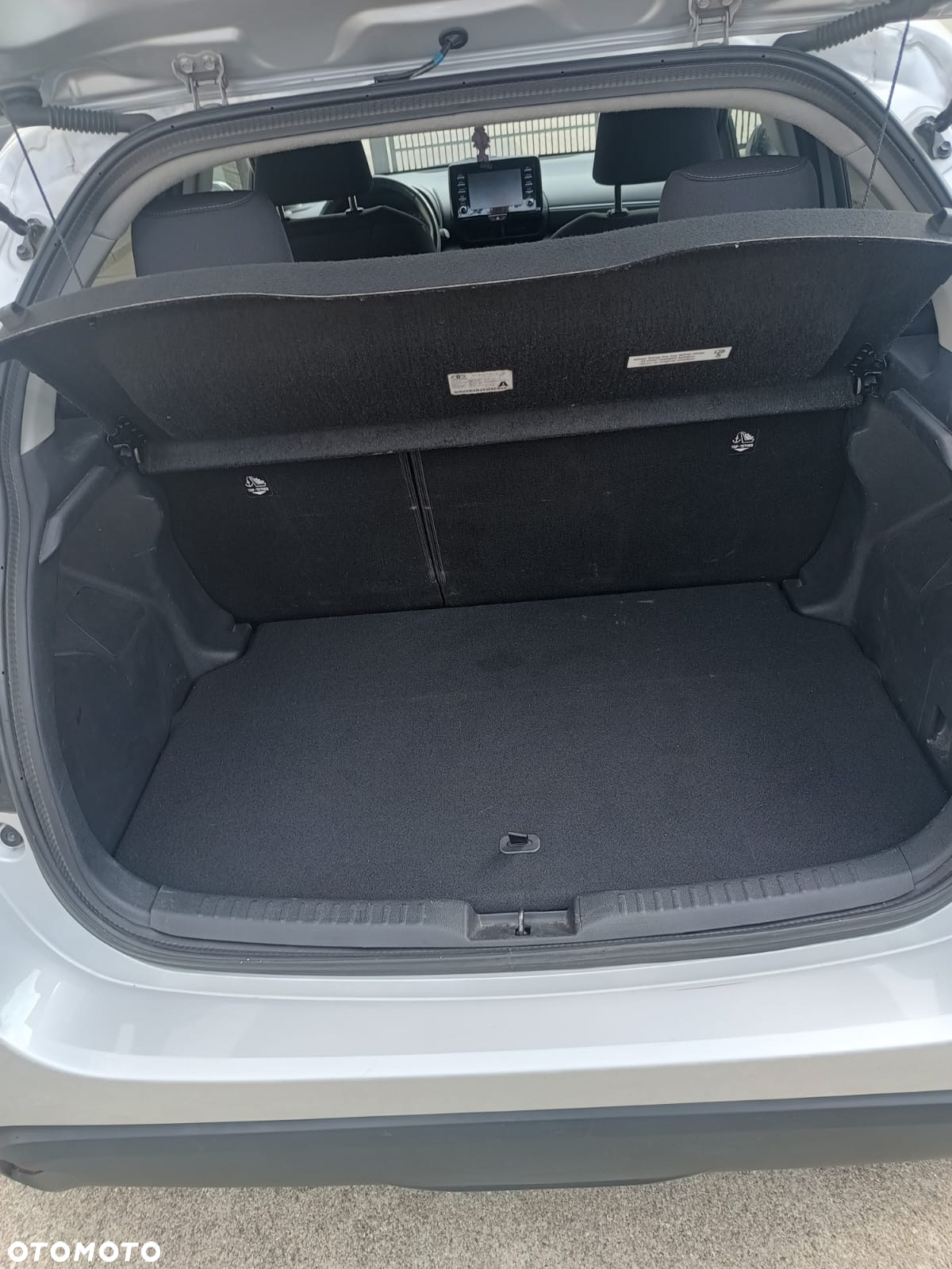 Toyota Yaris 1.5 VVT-i Luxe - 6