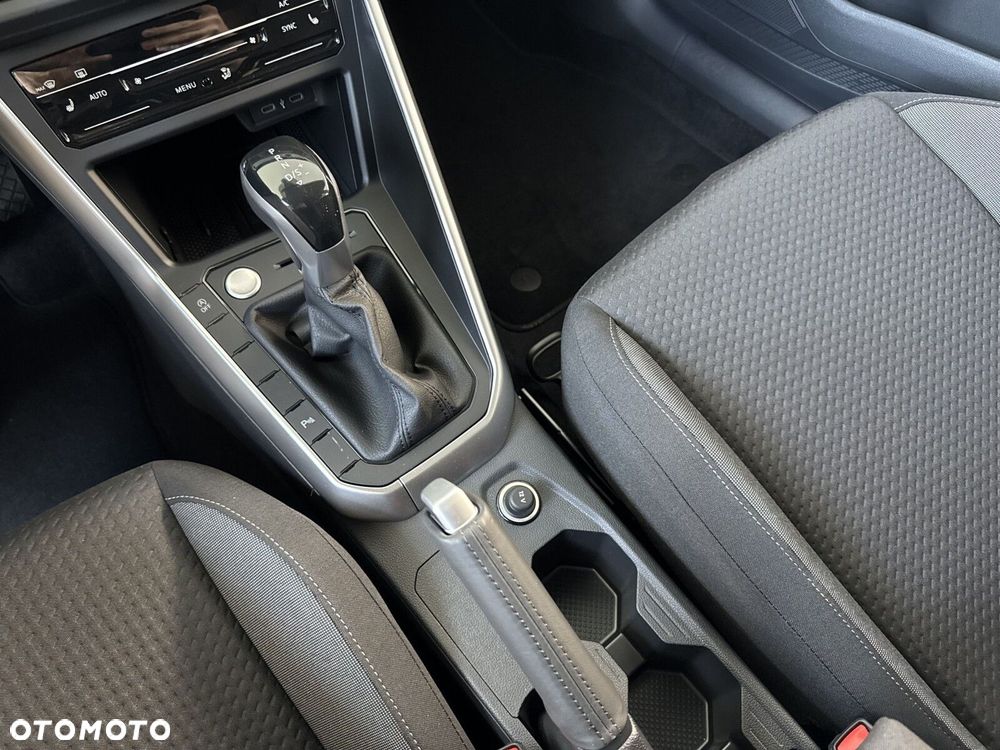 Volkswagen Polo - 16