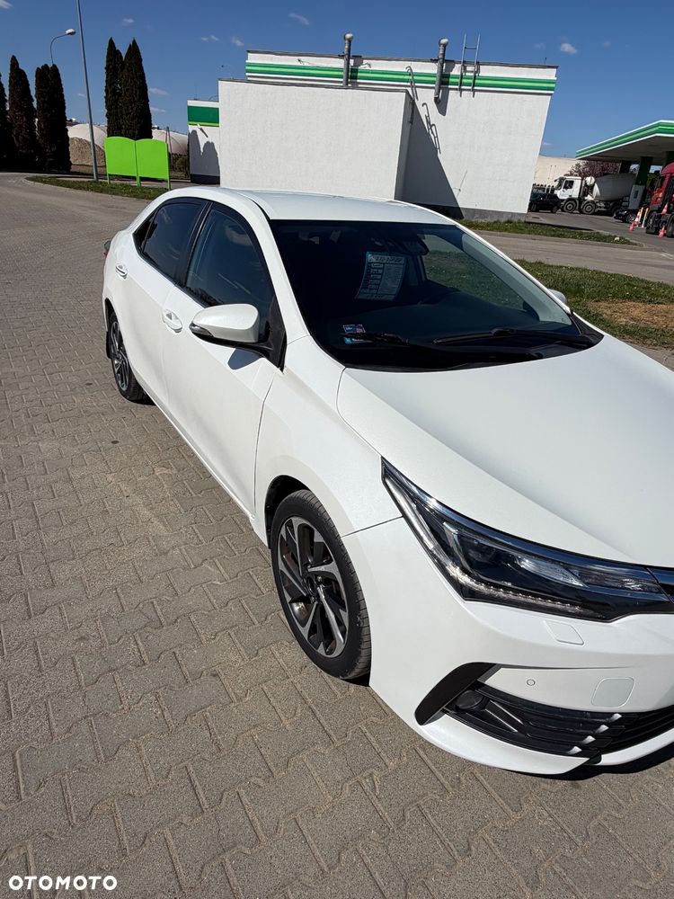 Toyota Corolla 1.6 Prestige EU6 - 10