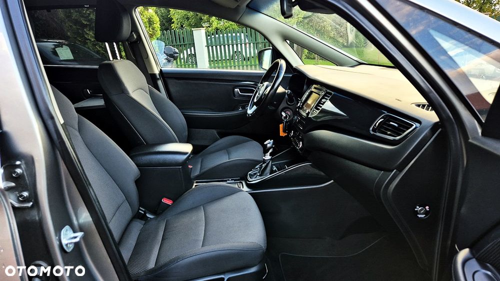 Kia Carens 1.6 GDI XL 7os EU6 - 36