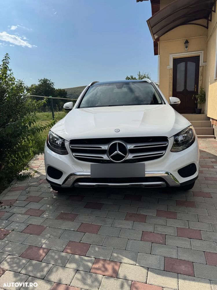Mercedes-Benz GLC - 1