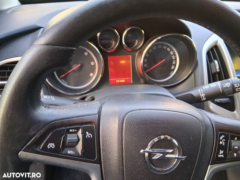 Opel Astra - 2