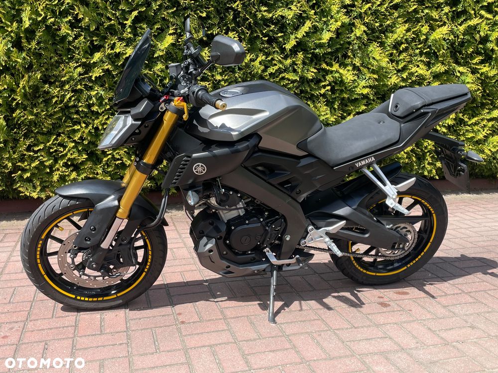 Yamaha MT - 3