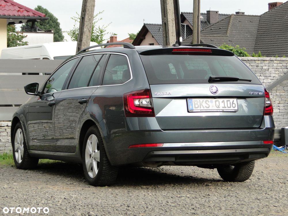Skoda Octavia 1.5 TSI ACT Style DSG - 8