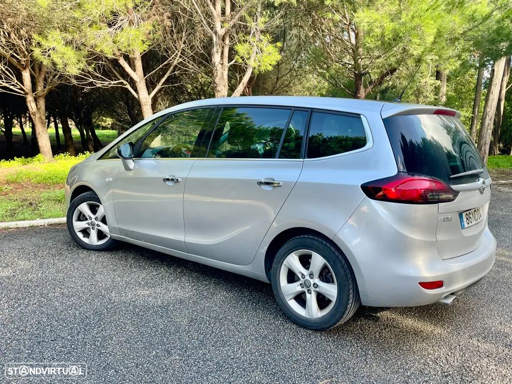 Opel Zafira 2.0 CDTi Cosmo S/S - 4