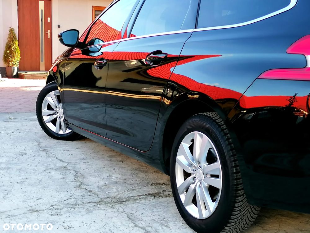 Peugeot 308 - 28
