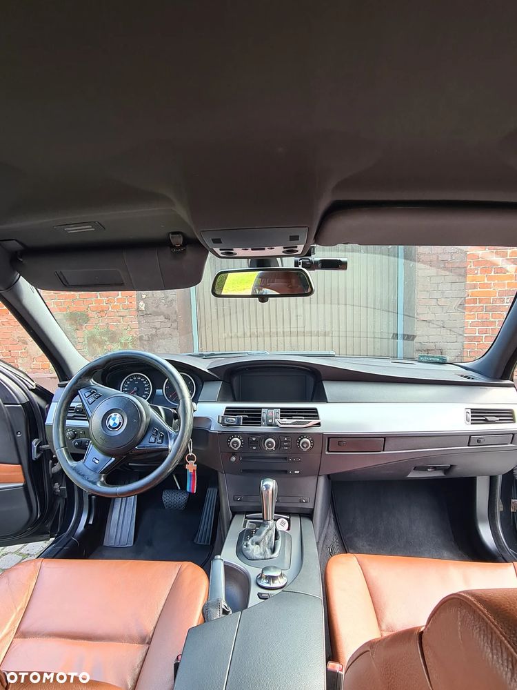 BMW Seria 5 - 14