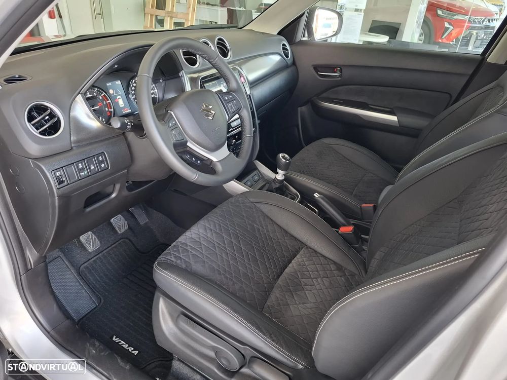 Suzuki Vitara - 10