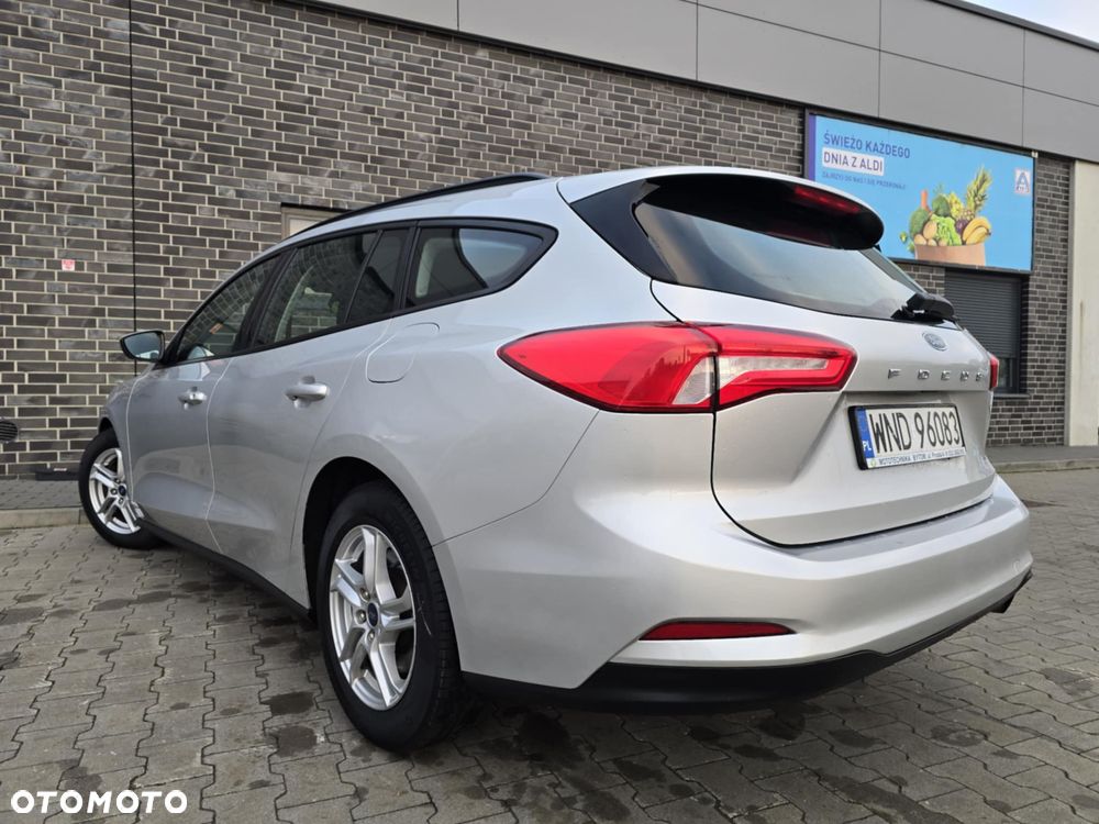 Ford Focus 1.5 TDCi Titanium - 10