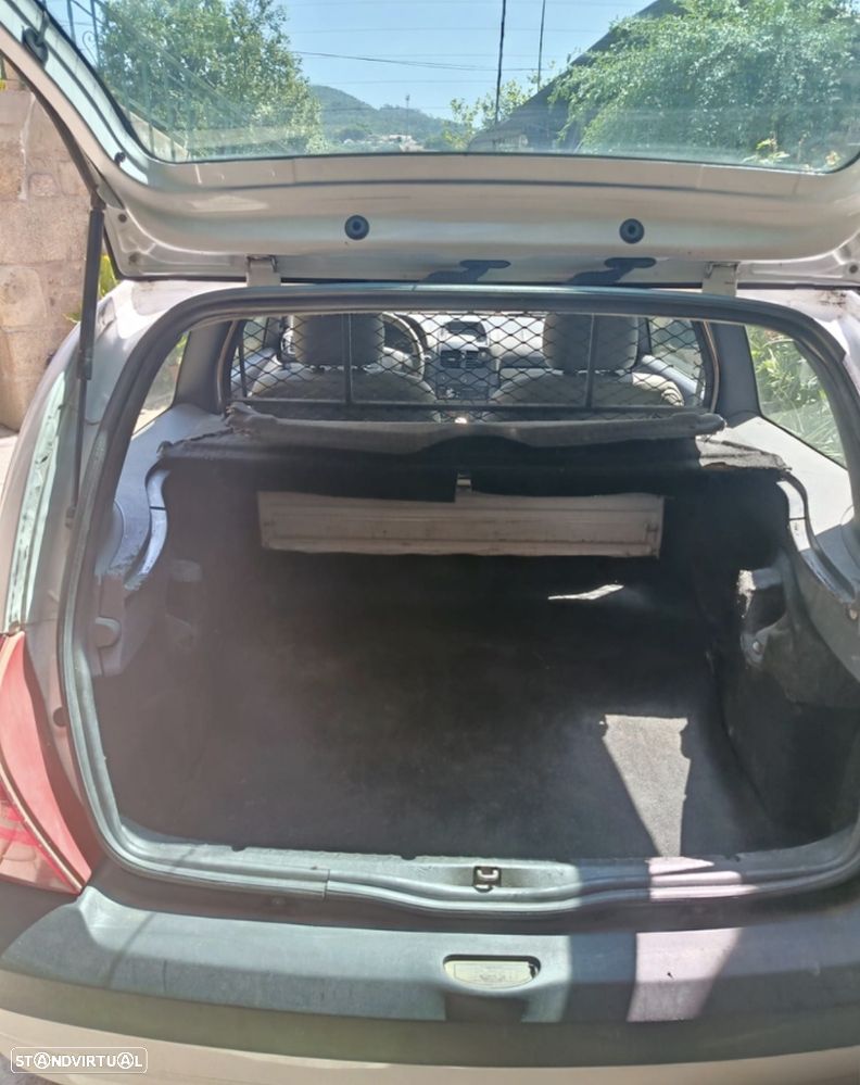 Renault Clio 1.5 dCi Confort - 2