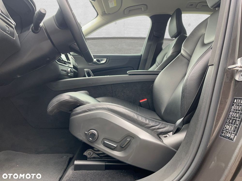 Volvo XC 60 - 9