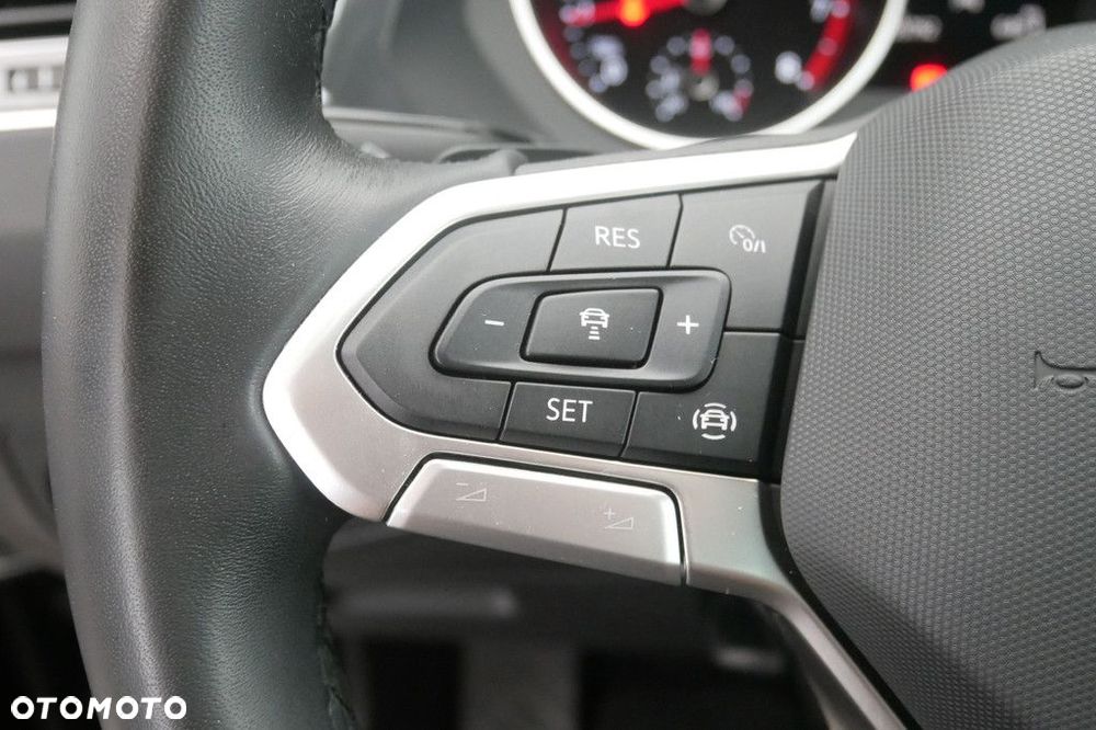 Volkswagen Tiguan 1.5 TSI EVO Life DSG - 25
