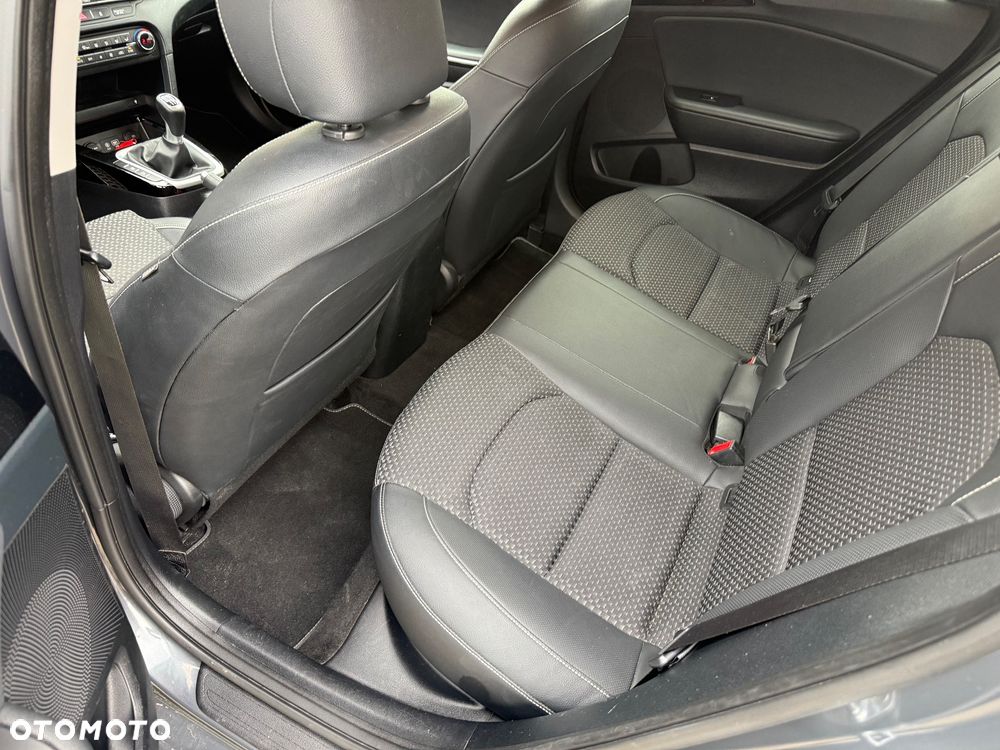 Kia Ceed 1.6 CRDi Edition 7 - 12