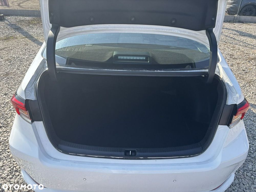 Toyota Corolla - 34