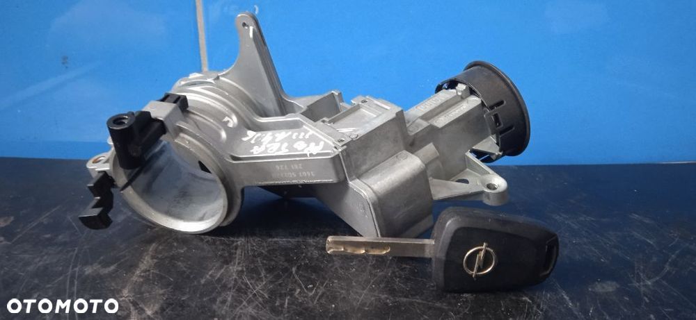 Stacyjka kluczyk Opel Astra H III 2421430 - 2