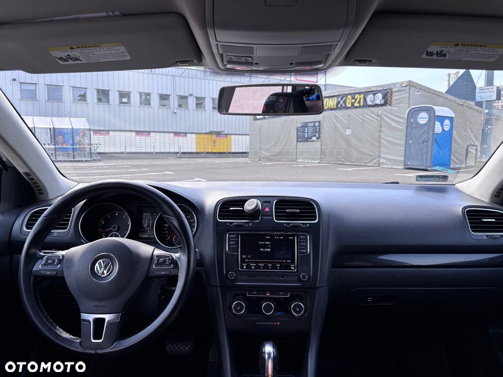 Volkswagen Jetta - 17