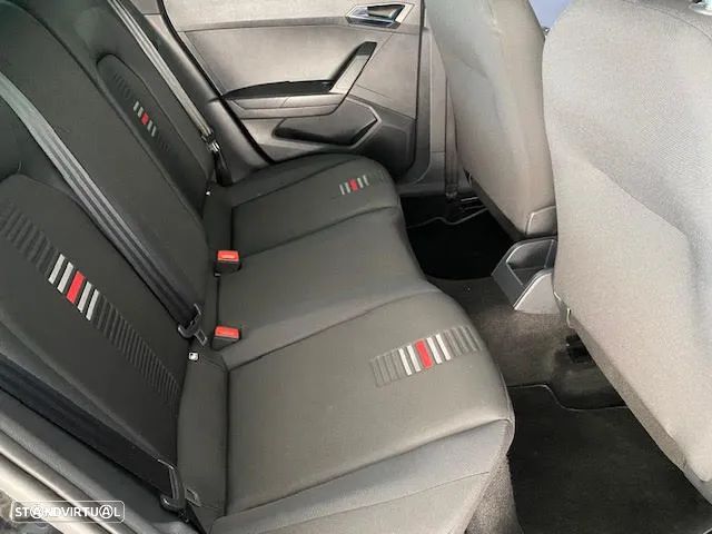 SEAT Arona 1.0 TSI FR - 17