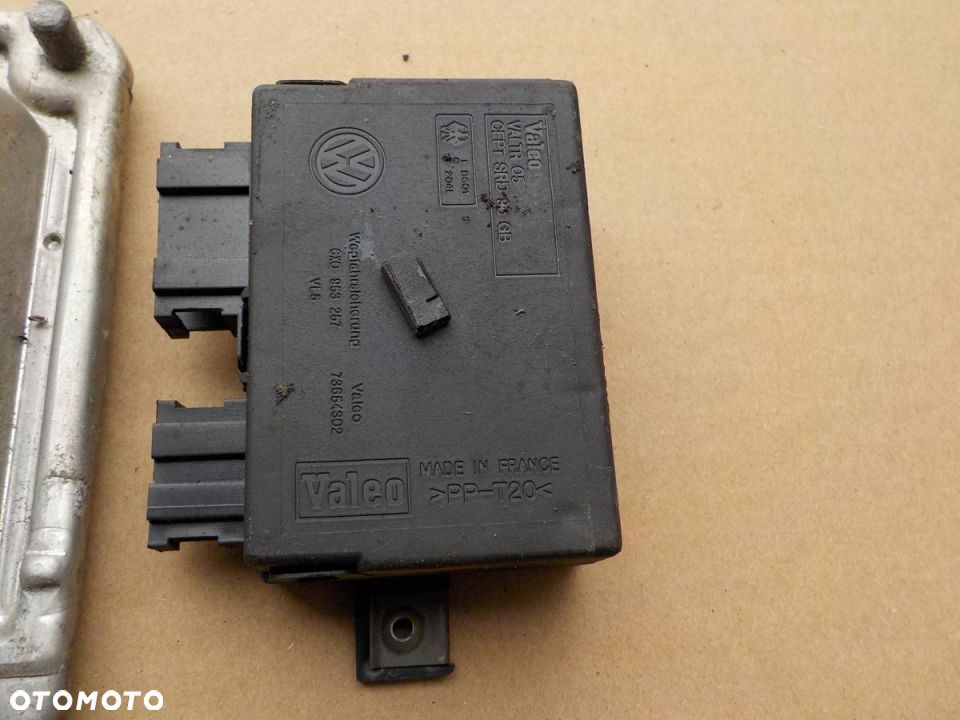 VW T4 2.5 TDI KOMPUTER STEROWNIK 074906018AK IMMO - 3