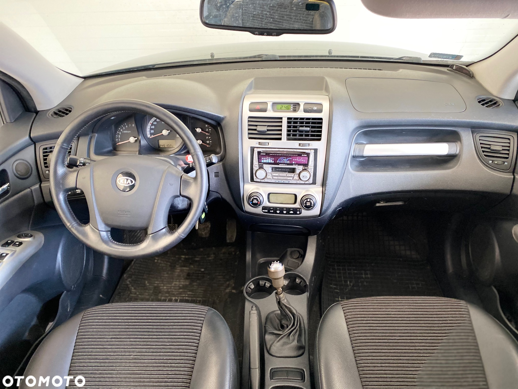 Kia Sportage 2.0 Expedition - 11