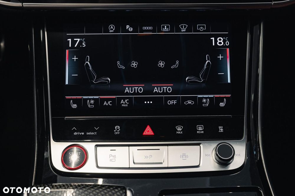 Audi S8 - 30