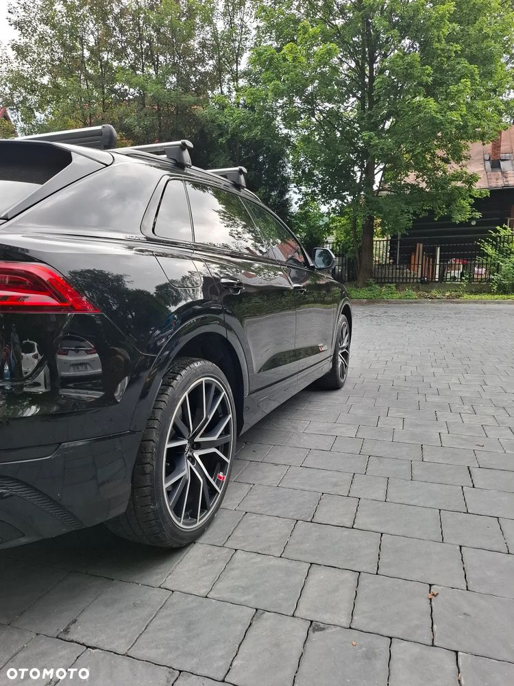 Audi SQ8 - 12