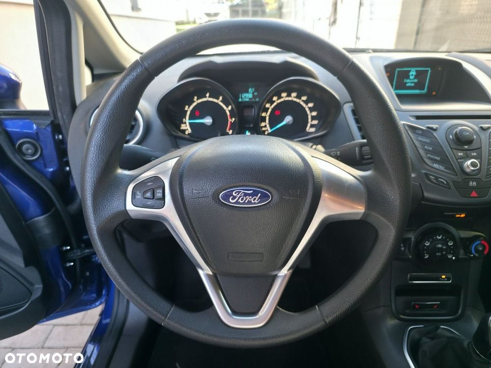 Ford Fiesta - 23