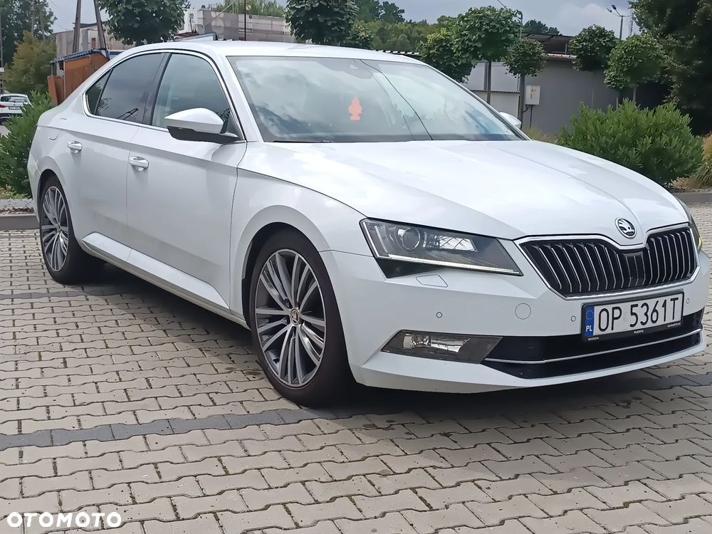Skoda Superb 2.0 TDI 4x4 DSG Sportline - 11