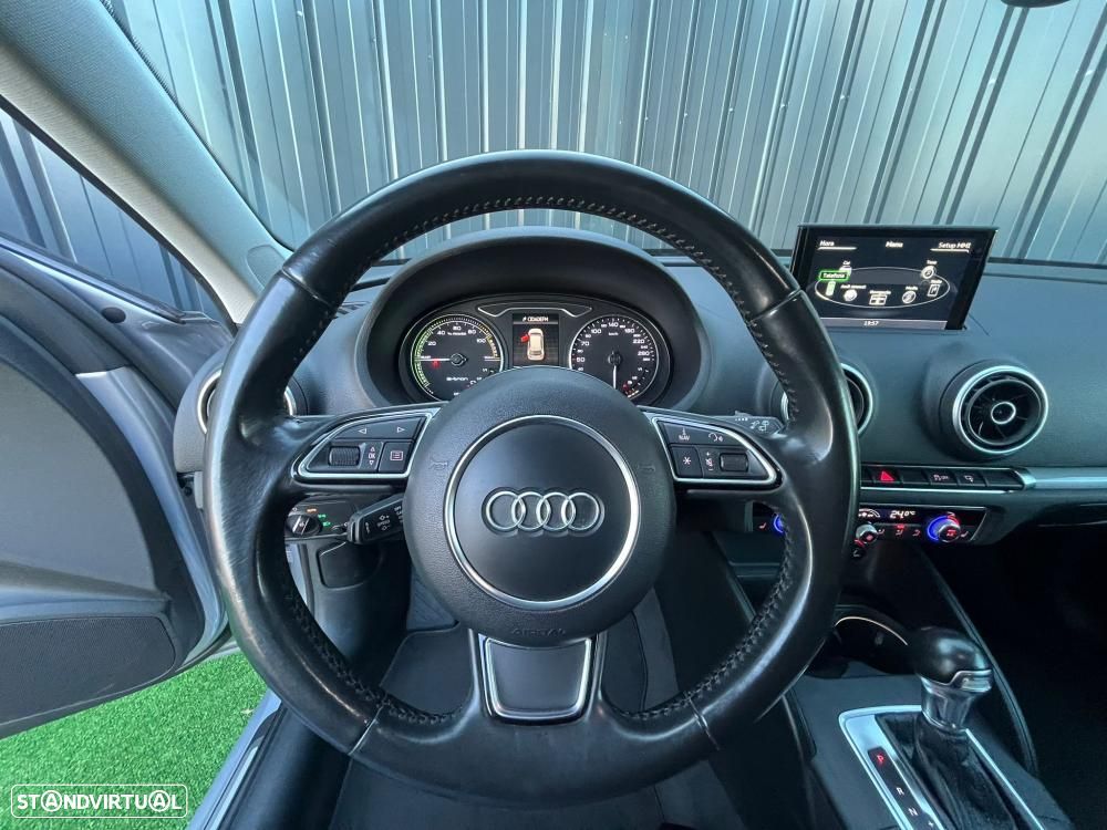 Audi A3 Sportback e-tron 1.4 TFSI Sport S tronic - 11