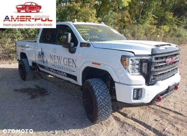 GMC Sierra