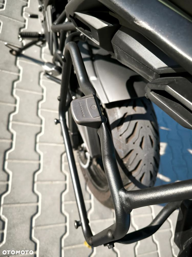 Kawasaki Versys 650 - 10