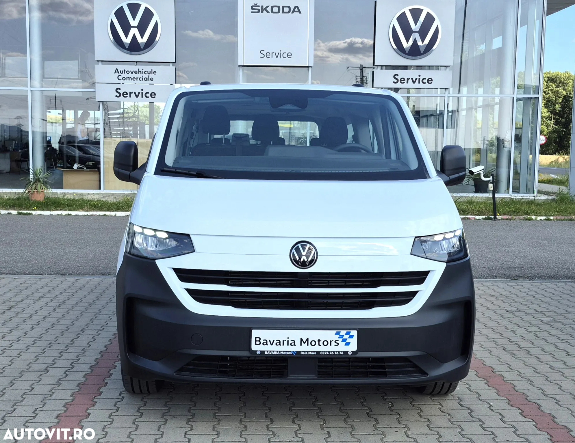 Volkswagen Caravelle - 18
