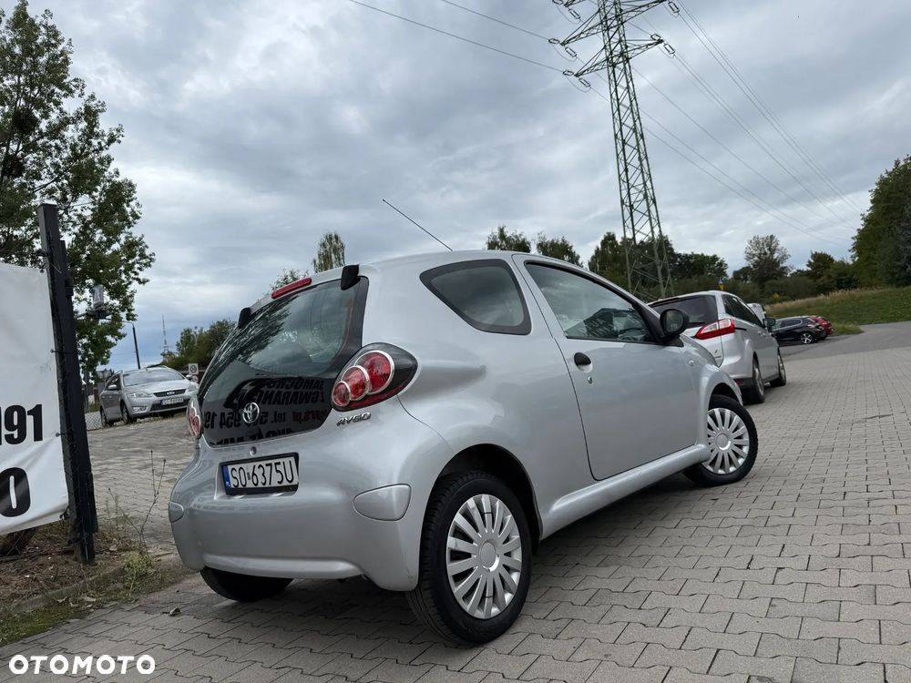 Toyota Aygo 1.0 VVT-i Sol - 13
