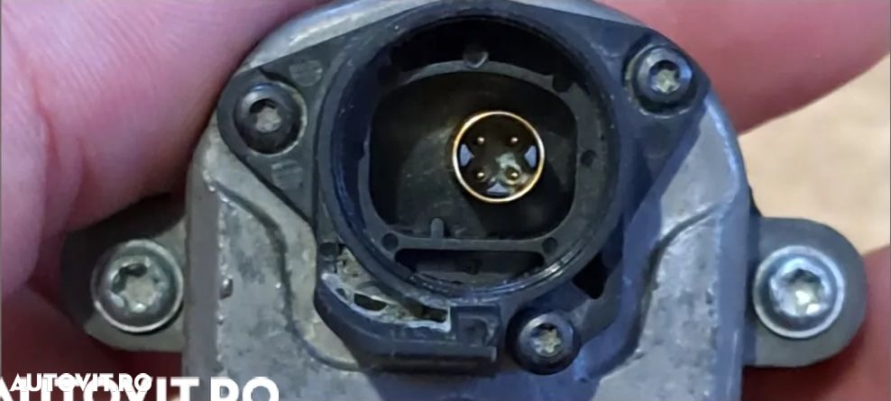 Camera video Top View ( vedere de sus ) oglinda stanga dreapta Original BMW F30+LCI F80 M3+LCI F31+LCI F34+LCI F32+LCI F82 M4+LCI F33+LCI F83 M4+LCI F36+LCI F07+LCI F10+LCI F11+LCI F06+LCI F12+LCI F13+LCI F01+LCI F02+LCI F03+LCI F04 F25 E70+LCI E71 E72 - 2
