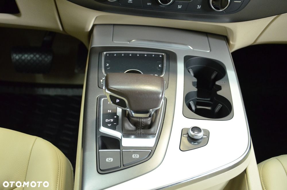 Audi Q7 50 TDI Quattro Tiptronic - 10