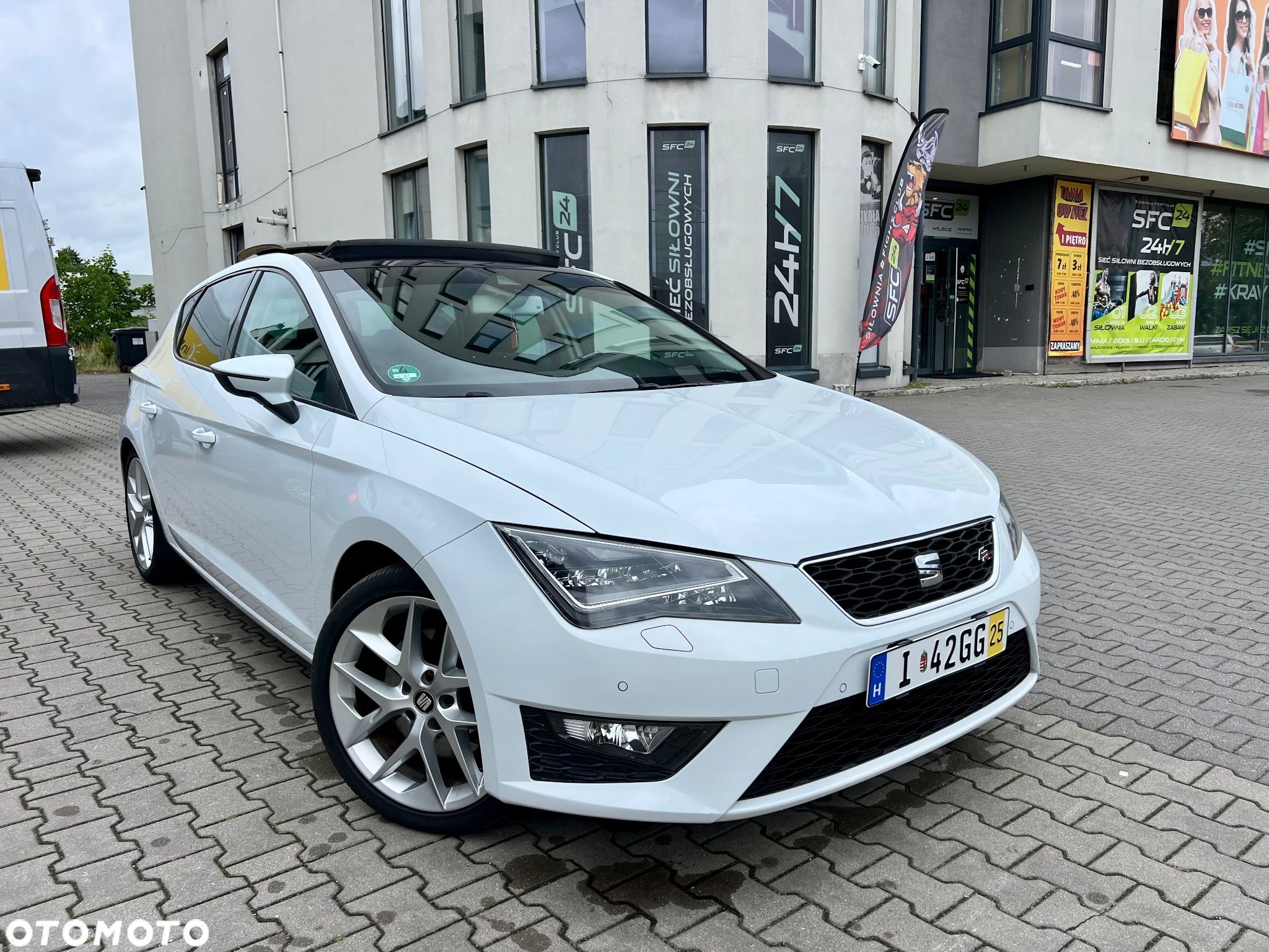 Seat Leon 1.8 TSI FR Black S&S - 1